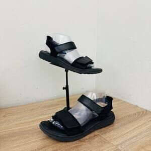 Born Half or Black Leather Strappy Sandal Women’s Size 9